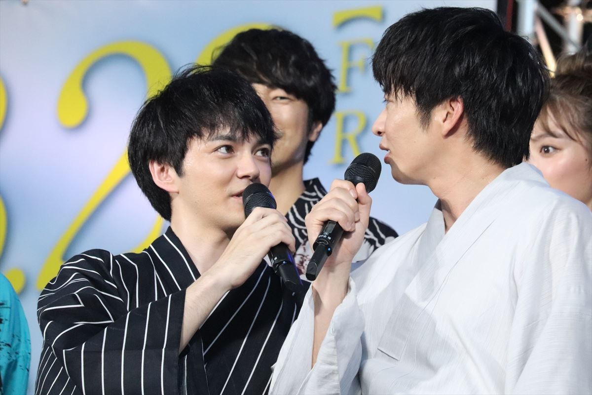 吉田鋼太郎、田中圭＆林遣都に「いつも仲良くしている」と嫉妬!?