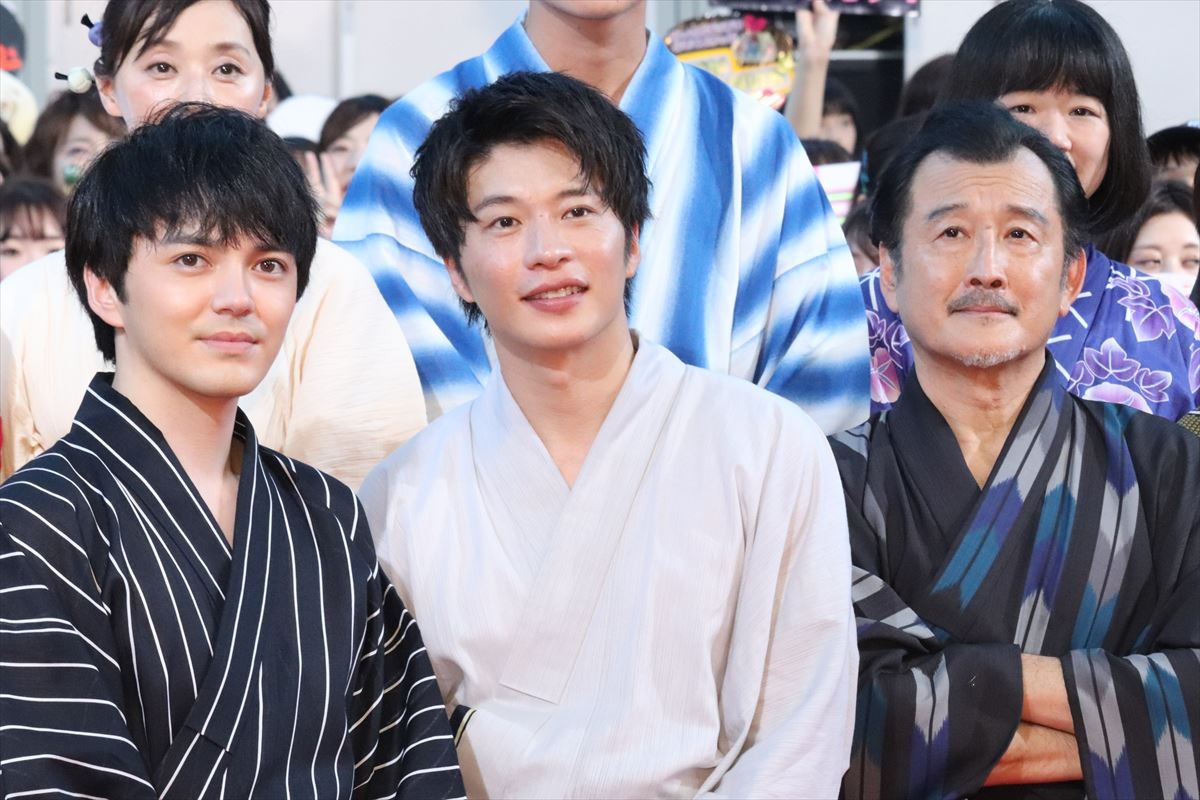吉田鋼太郎、田中圭＆林遣都に「いつも仲良くしている」と嫉妬!?