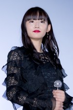 浅川梨奈、映画『黒い乙女A』公開記念舞台挨拶に登壇