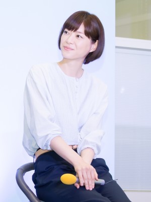 『監察医 朝顔』“つぐみ”お披露目会見に登場した上野樹里