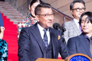 映画『記憶にございません！』レッドカーペットイベント・完成披露試写会舞台挨拶に登場した中井貴一