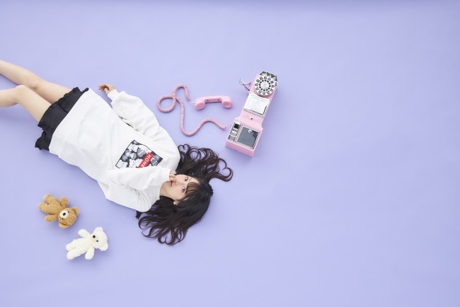 写真）声優・小倉唯、アパレルブランドとコラボ！ スウェット