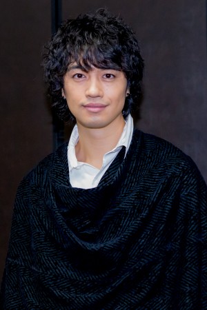 ドラマスペシャル『最上の命医 2019』で主演を務める斎藤工