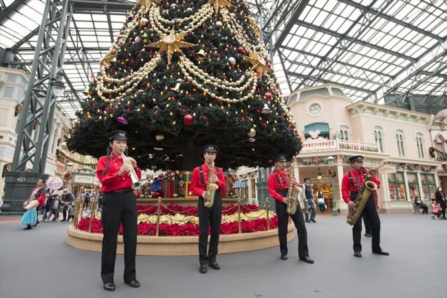 東京ディズニーランド 11 8からクリスマス ストーリーブック がテーマ 19年8月22日 写真 おでかけ クランクイン トレンド