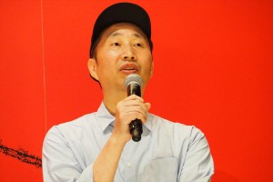 映画『見えない目撃者』完成披露試写会に登場した森淳一監督