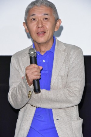 映画『宮本から君へ』完成披露舞台挨拶に登場した新井英樹（原作者）