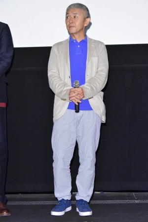 映画『宮本から君へ』完成披露舞台挨拶に登場した新井英樹（原作者）