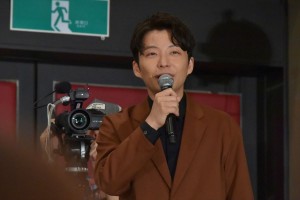 映画『引っ越し大名！』公開直前イベントに登場した星野源