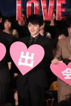 『劇場版おっさんずラブ ～LOVE or DEAD～』初日舞台挨拶に登場した林遣都