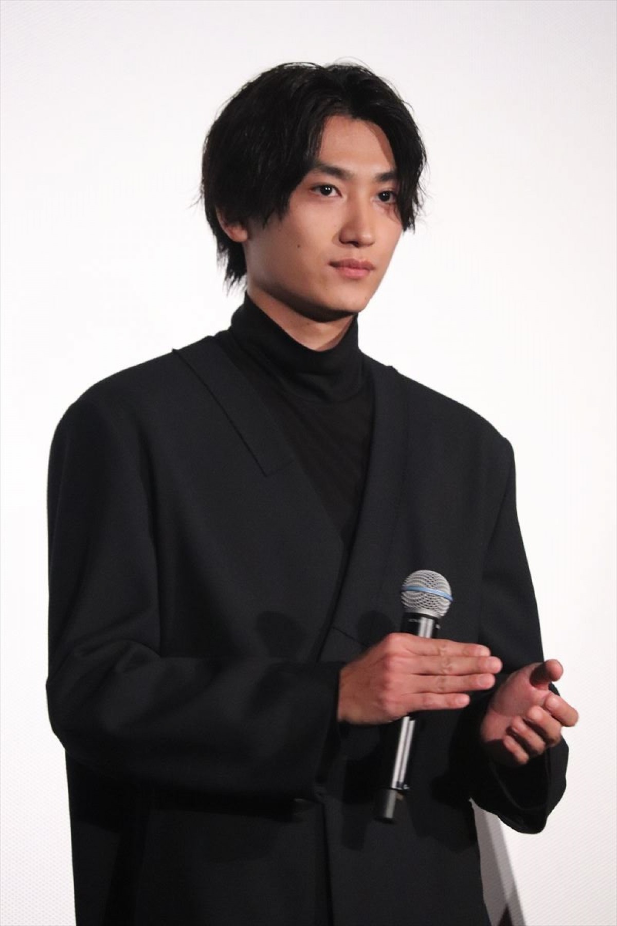 田中圭、『おっさんずラブ』公開に「感謝しかない」 吉田鋼太郎の言葉に涙こらえる
