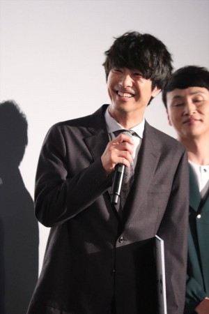 『劇場版おっさんずラブ ～LOVE or DEAD～』初日舞台挨拶に登場した眞島秀和