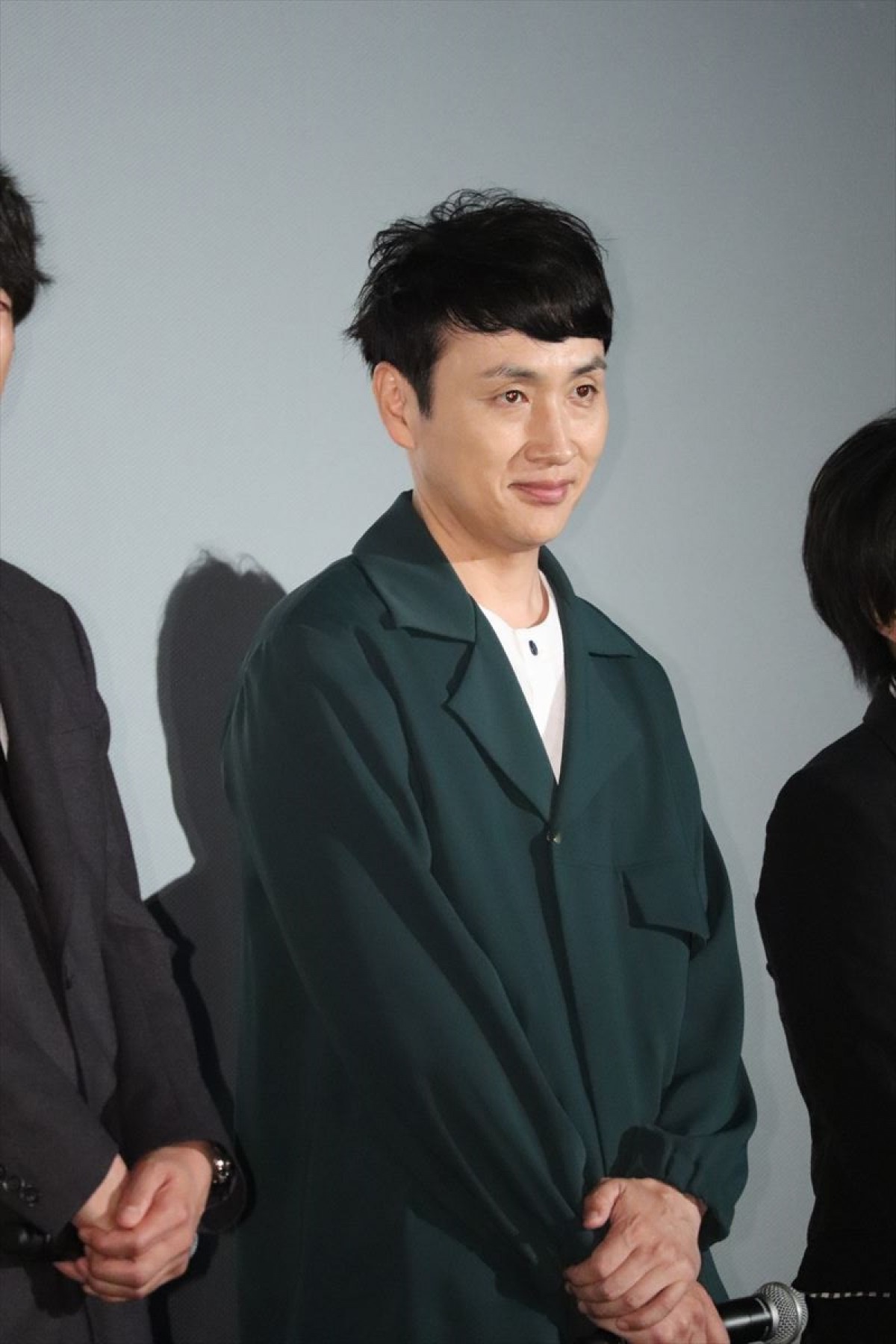 田中圭、『おっさんずラブ』公開に「感謝しかない」 吉田鋼太郎の言葉に涙こらえる