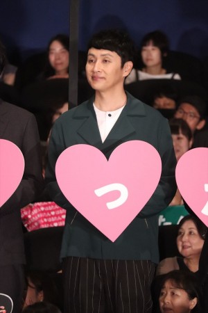 『劇場版おっさんずラブ ～LOVE or DEAD～』初日舞台挨拶に登場した児嶋一哉