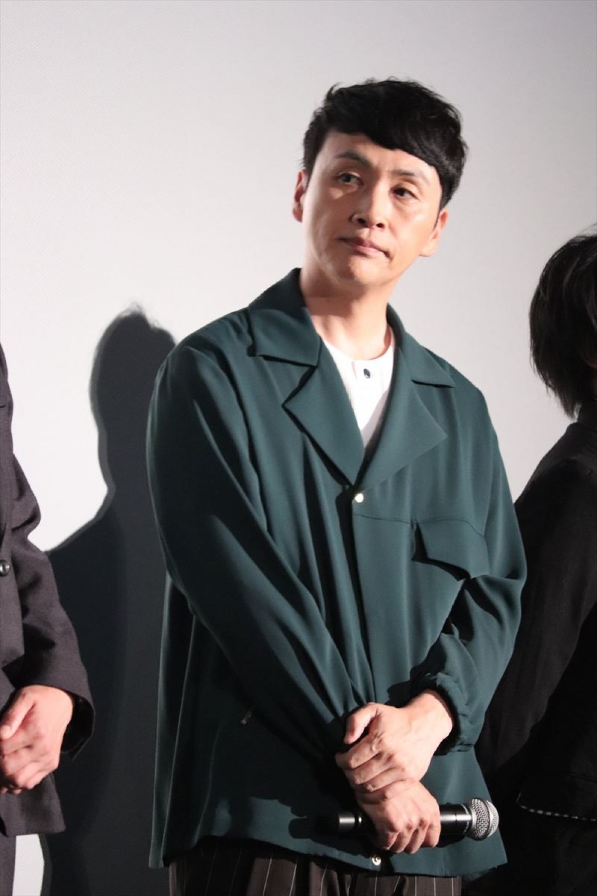田中圭、『おっさんずラブ』公開に「感謝しかない」 吉田鋼太郎の言葉に涙こらえる