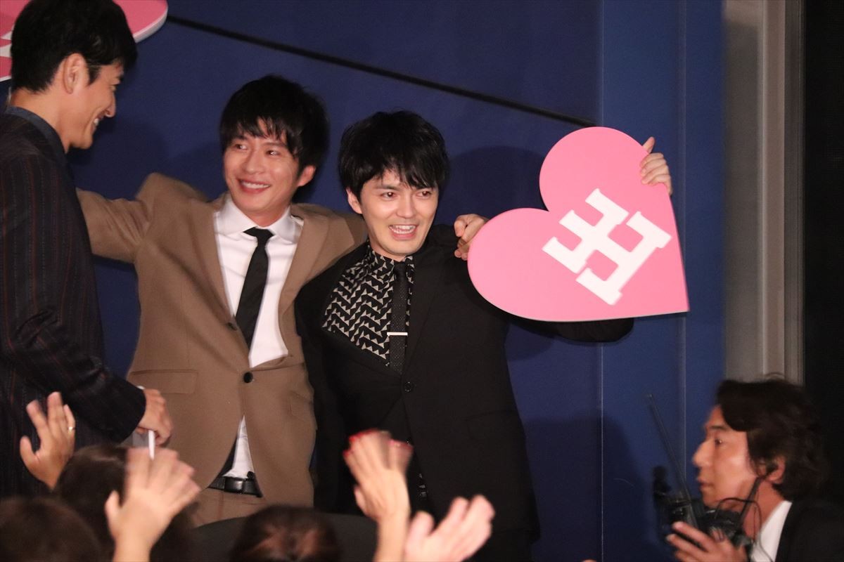 田中圭、『おっさんずラブ』公開に「感謝しかない」 吉田鋼太郎の言葉に涙こらえる