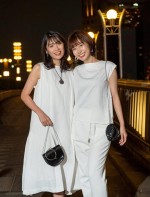 『フジテレビ女性アナウンサーカレンダー2020　 ‐NEW STYLE‐』7月：山崎夕貴、新美有加