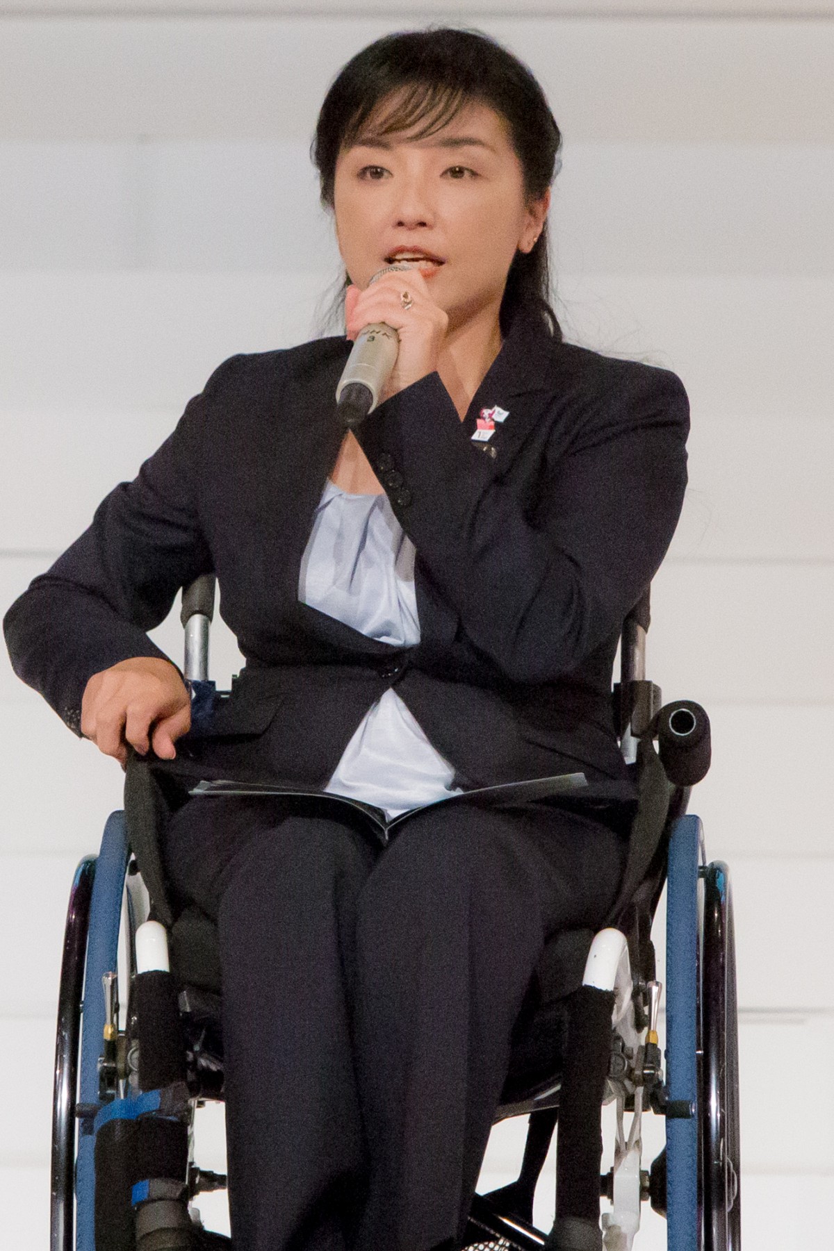 石原さとみ、チコちゃんに叱られて「うれしい！」