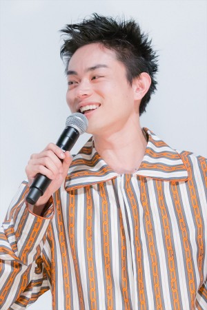 『タロウのバカ』完成披露上映会に登場した菅田将暉