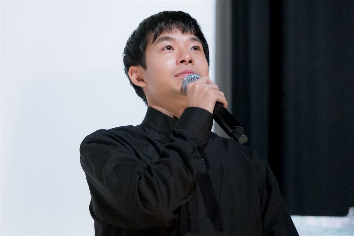 菅田将暉、俳優デビューのYOSHIに「発言にパンツ履いてね」