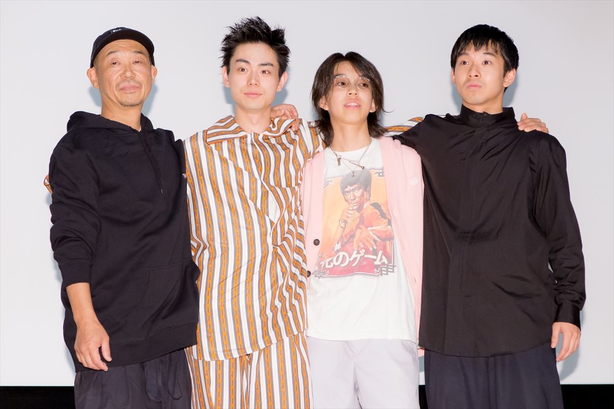 菅田将暉、俳優デビューのYOSHIに「発言にパンツ履いてね」