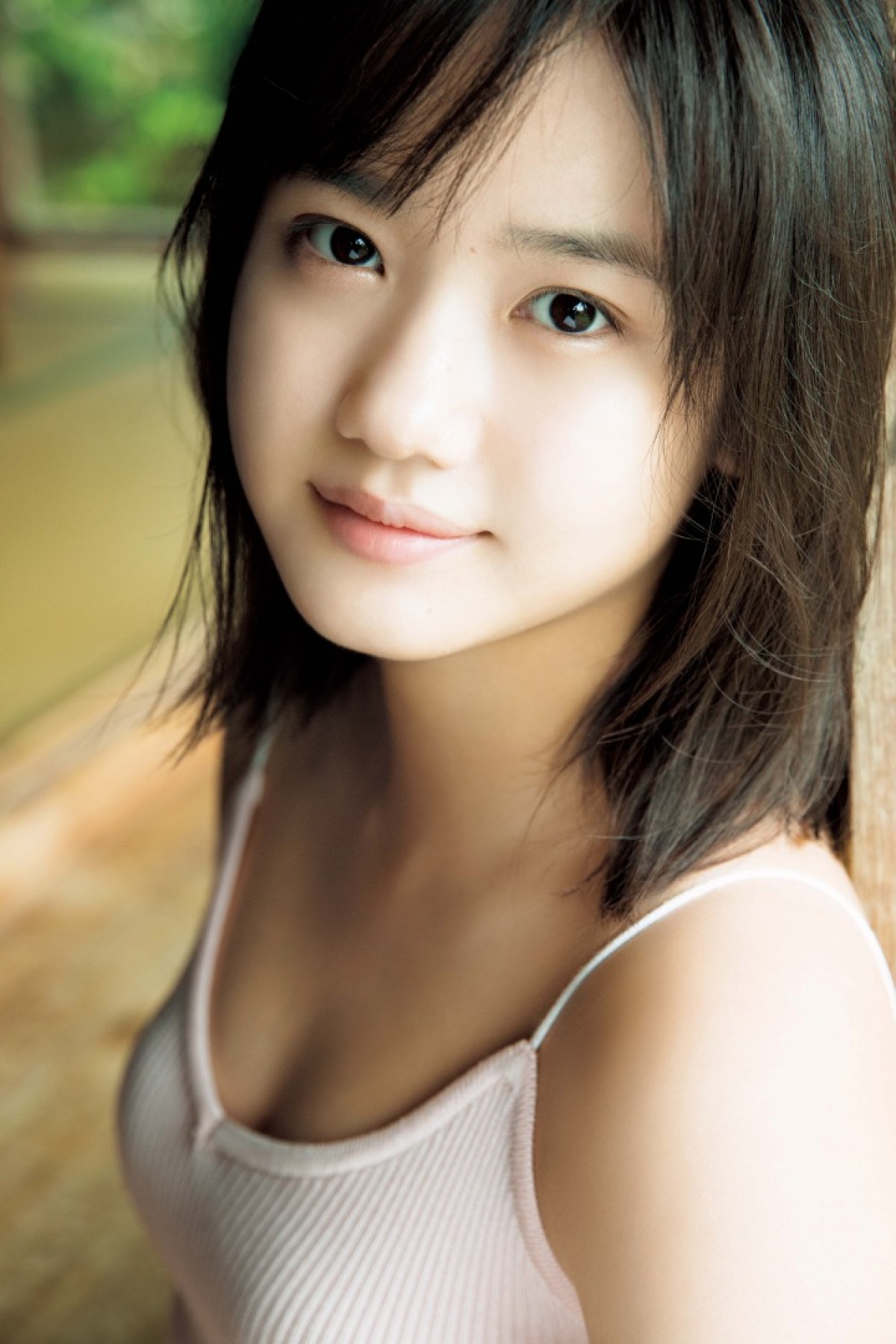 モーニング娘。’19・横山玲奈、18歳の魅力満載　高校卒業後初の写真集発売