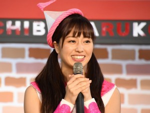 TVアニメ『ちびまる子ちゃん』イベント取材会に登場した、ももいろクローバーZ・佐々木彩夏