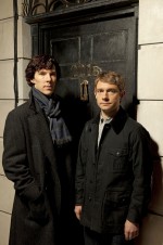 『SHERLOCK／シャーロック』ホームズ役のベネディクト・カンバーバッチと、ワトソン役のマーティン・フリーマン