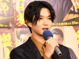 プレミアムドラマ『盤上の向日葵』会見に登場した千葉雄大
