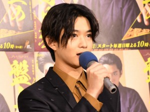 プレミアムドラマ『盤上の向日葵』会見に登場した千葉雄大