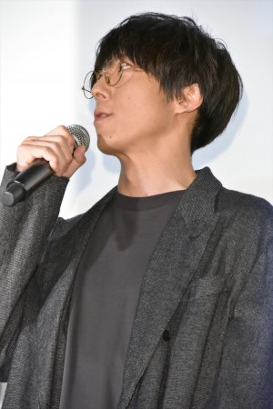 映画『引っ越し大名！』初日舞台挨拶に登場した高橋一生