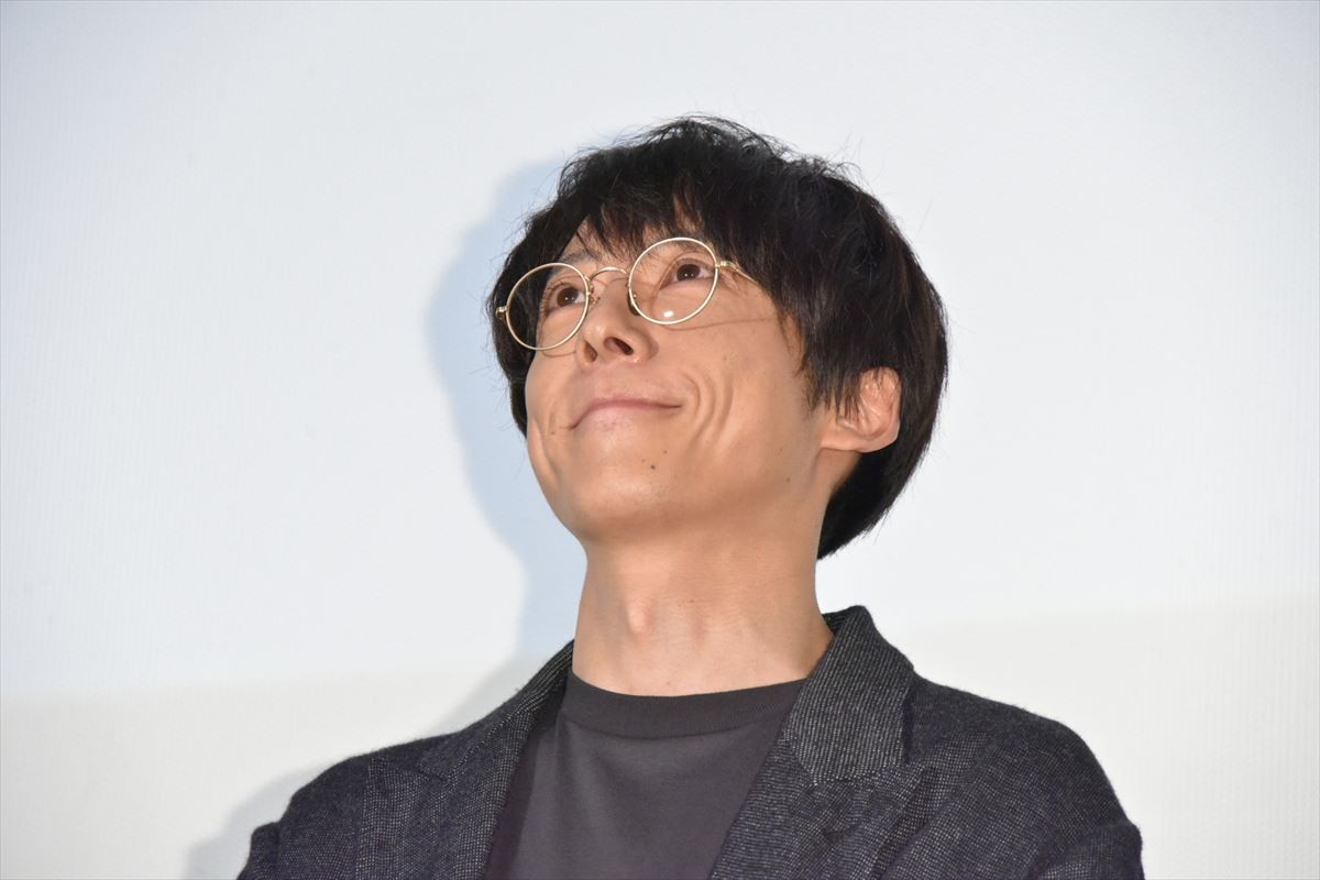 星野源、「インスタグラム始めました」ナマ報告にファン歓声