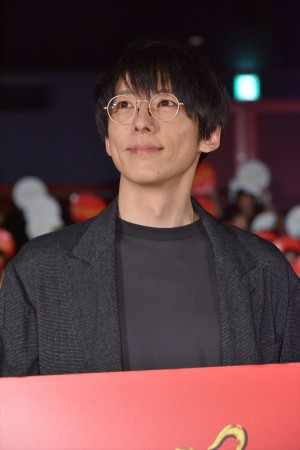 映画『引っ越し大名！』初日舞台挨拶に登場した高橋一生