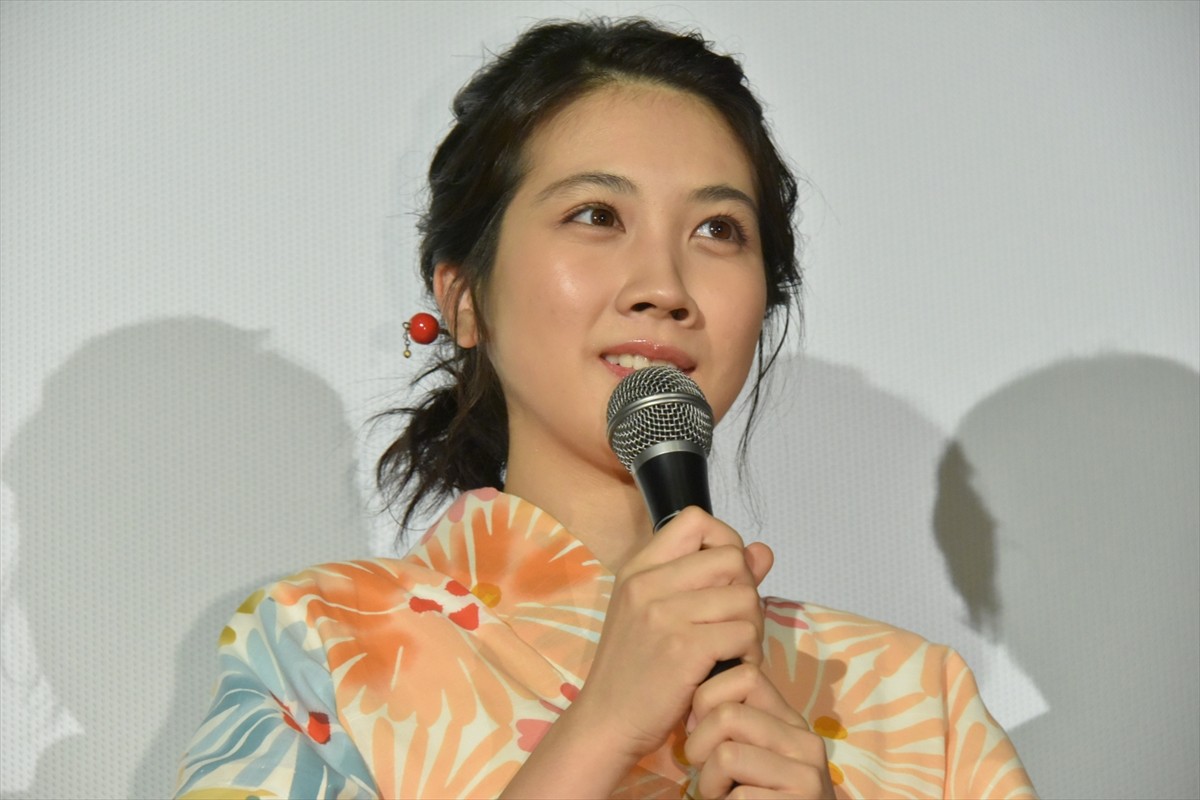 松本穂香、夏の終わりに浴衣披露！ 監督はサプライズ手紙に号泣