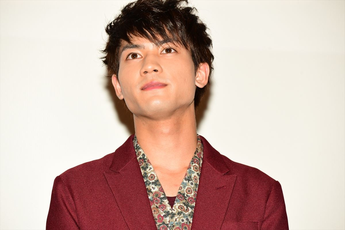 板垣瑞生、初主演作のお披露目に「全然、実感がないです」 主題歌の生演奏に涙も