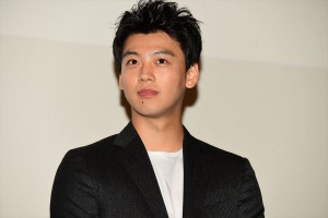 映画『初恋ロスタイム』完成披露上映会に登場した竹内涼真