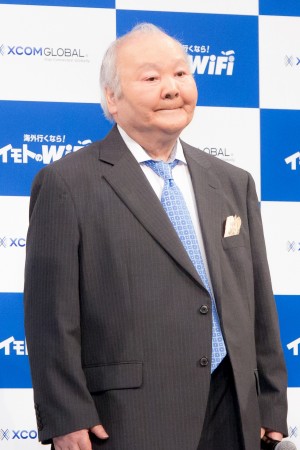 エクスコムグローバル株式会社／『イモトのWiFi』新CM発表会に登場した加藤一二三