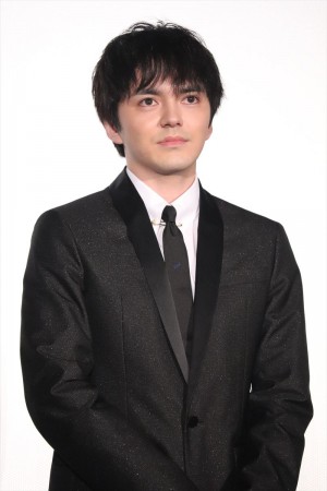 『劇場版おっさんずラブ ～LOVE or DEAD～』大ヒット御礼舞台挨拶に登場した林遣都