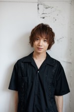 2.5次元俳優・植田圭輔、『いかレスラー』河崎実監督最新作に主演　監修に久住昌之