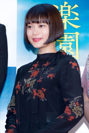 映画『楽園』完成披露イベントに登場した杉咲花