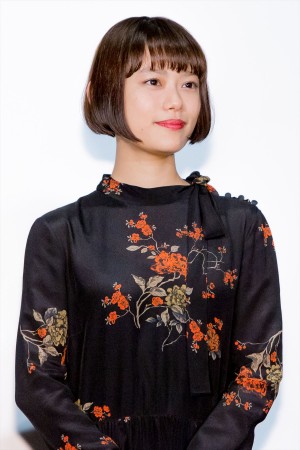 映画『楽園』完成披露イベントに登場した杉咲花