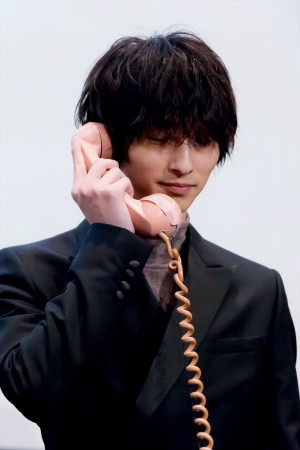 映画『いなくなれ、群青』初日舞台挨拶に登場した横浜流星