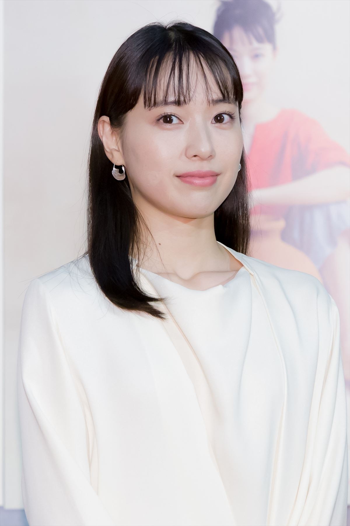 戸田恵梨香、31歳で15歳を演じ「カットがかかった瞬間息切れしました」