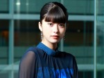 【写真】馬場ふみか、ベッドでの美脚ショットに反響「美しすぎます」「癒しをありがとー」