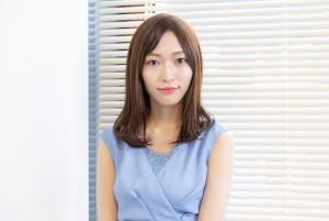 自身初の写真集『present』（宝島社）を発売する山口真帆