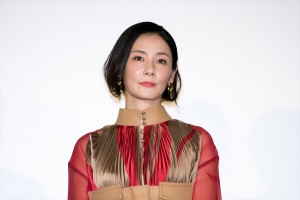 映画『記憶にございません！』初日舞台挨拶に登場した吉田羊