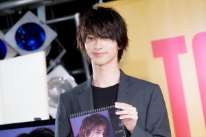 『横浜流星　2020年カレンダー』発売記念イベントに登場した横浜流星