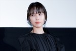 『最初の晩餐』完成披露試写会に登場した戸田恵梨香