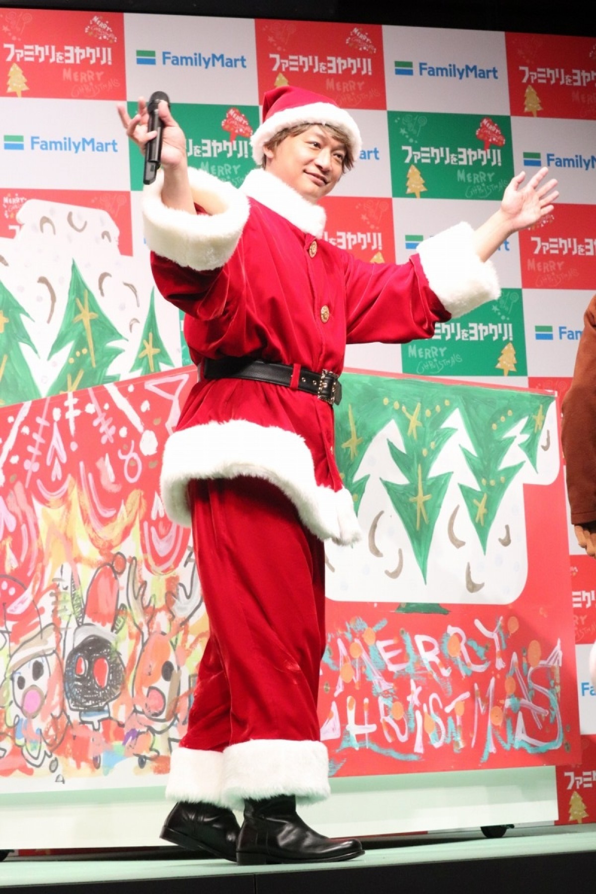 香取慎吾、今年のクリスマスは「家で子どもと奥さんと一緒に過ごしたい」!?