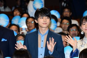 『空の青さを知る人よ』ブルースカイプレミアに登場した吉沢亮