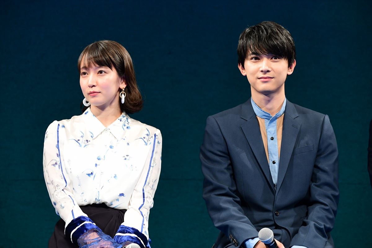 吉沢亮、高校時代は“真っ黒”「リア充の悪口をずっと言ってた」